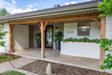 2210 NW 55 St, Oklahoma City, OK 73112