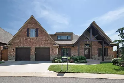 17100 Trophy Dr, Edmond, OK 73012