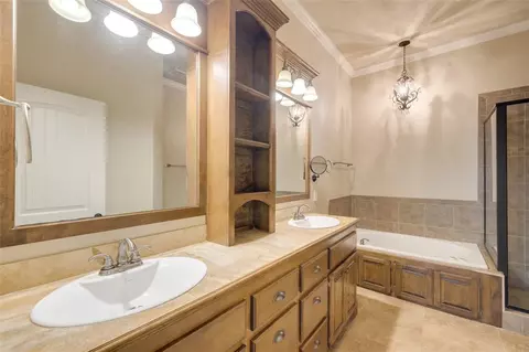 1013 Desiree Pl, Moore, OK 73160 photo 25