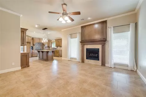 1013 Desiree Pl, Moore, OK 73160 photo 7