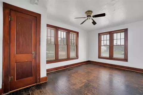 301 E Jefferson St, Mangum, OK 73554 photo 27