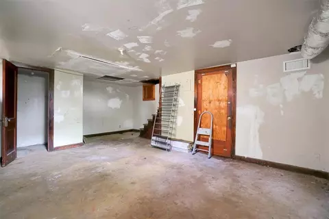 301 E Jefferson St, Mangum, OK 73554 photo 30