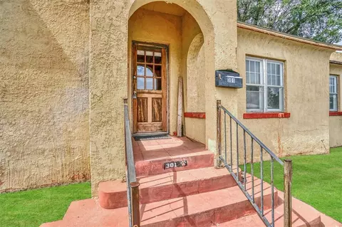 301 E Jefferson St, Mangum, OK 73554 photo 5