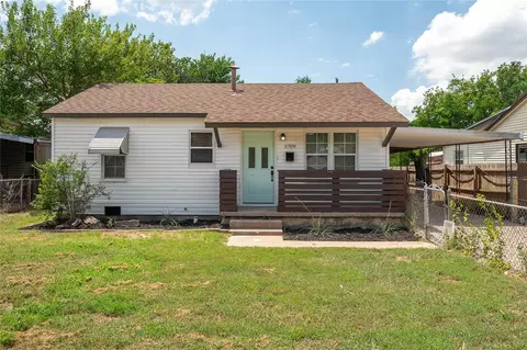 5709 N Donald Ave, Warr Acres, OK 73122