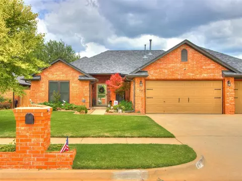 408 N Geronimo Way, Mustang, OK 73064