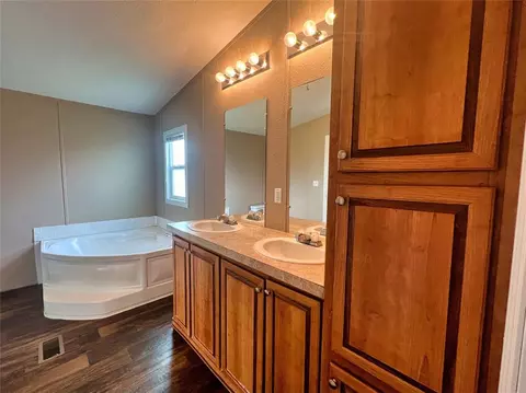 12740 Ridgemont Dr, Oklahoma City, OK 73165 photo 23
