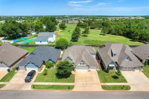 601 NW 188th St, Edmond, OK 73012