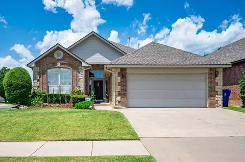 3613 NW Gullane Dr, Norman, OK 73072