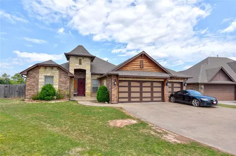 3020 Brookstone Ct, Moore, OK 73160
