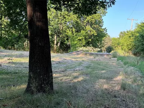 417 E Young St, Maud, OK 74854 photo 12