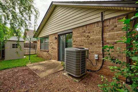 2003 Mark Rd, Edmond, OK 73003 photo 31