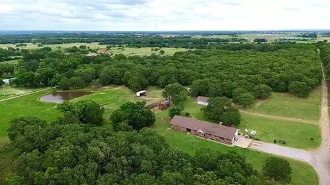 20495 N County Road 3210, Pauls Valley, OK 73075