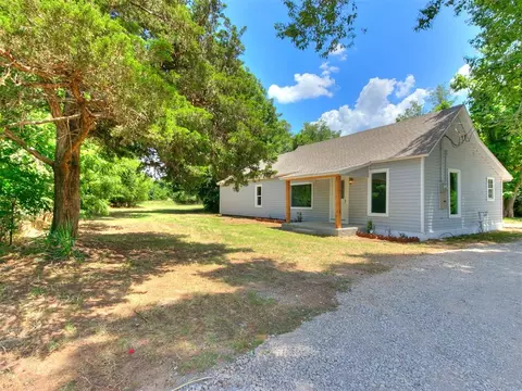 421 E Jackson St, Crescent, OK 73028 photo 2