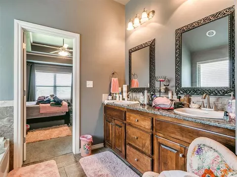3003 Alli Cir, Chickasha, OK 73018 photo 29