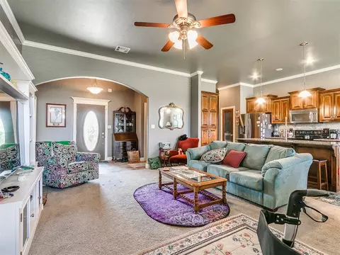 3003 Alli Cir, Chickasha, OK 73018 photo 10