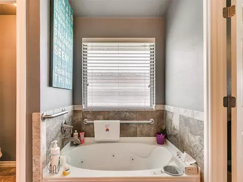 3003 Alli Cir, Chickasha, OK 73018 photo 28