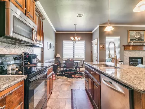 3003 Alli Cir, Chickasha, OK 73018 photo 11