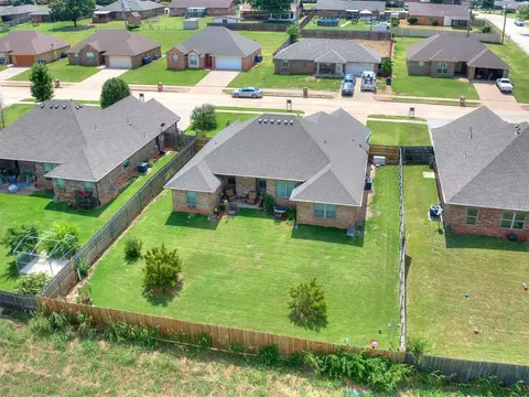 3003 Alli Cir, Chickasha, OK 73018 photo 43