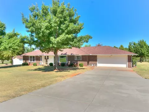 2316 Tecumseh Rd, Blanchard, OK 73010