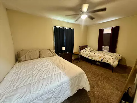 812 E Liveoak St, Altus, OK 73521 photo 10
