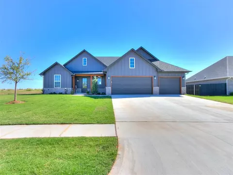2234 W Cole Dr, Mustang, OK 73064