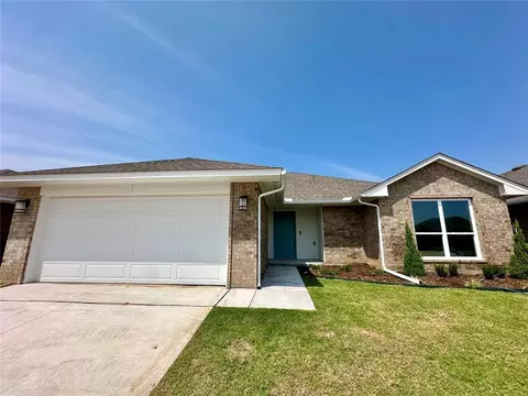 1101 Acacia Creek Dr, Yukon, OK 73099