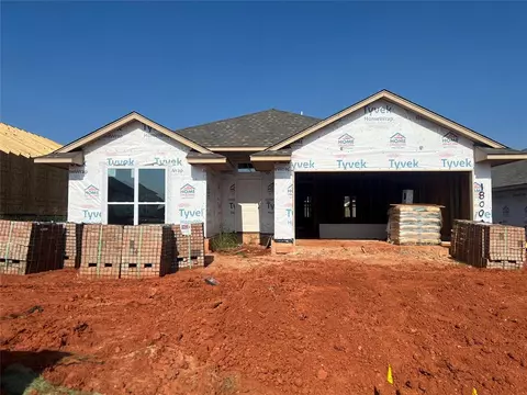 18008 Austin Ct, Edmond, OK 73012