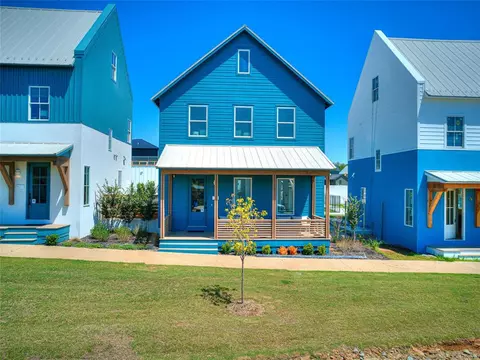 51 Lower Greenway #B, Carlton Landing, OK 74432