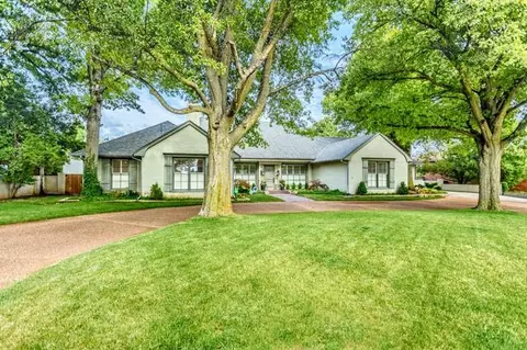 3635 Quail Creek Rd, Oklahoma City, OK 73120