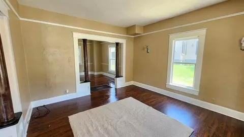 312 E Mansur Ave, Guthrie, OK 73044 photo 5
