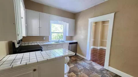 312 E Mansur Ave, Guthrie, OK 73044 photo 11