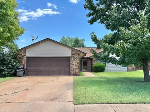 2212 Rushing Meadows Trl, Edmond, OK 73013