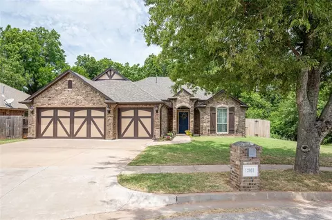 12001 SW 13th St, Yukon, OK 73099