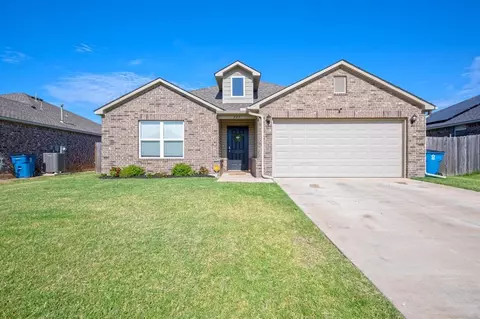 205 Karlee Ln, Newcastle, OK 73065