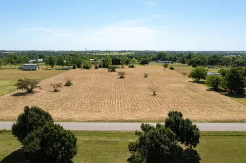 Mockingbird Lane, Tuttle, OK 73089 photo 2
