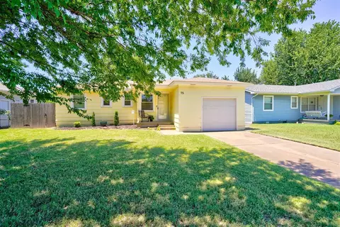 75 Shirley Ln, Edmond, OK 73003