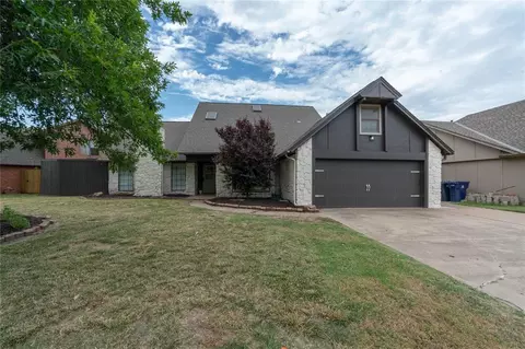 14020 Apache Dr, Edmond, OK 73013 photo 2