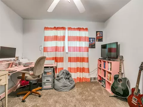 909 E Mockingbird Dr, Guthrie, OK 73044 photo 27