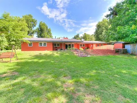 909 E Mockingbird Dr, Guthrie, OK 73044 photo 45