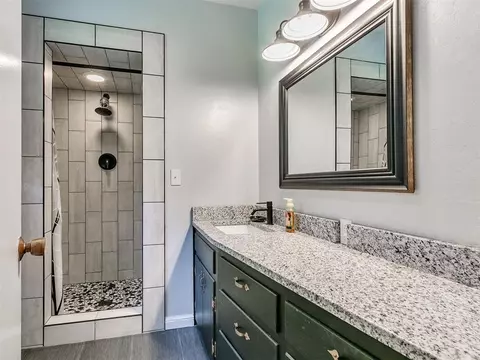909 E Mockingbird Dr, Guthrie, OK 73044 photo 39