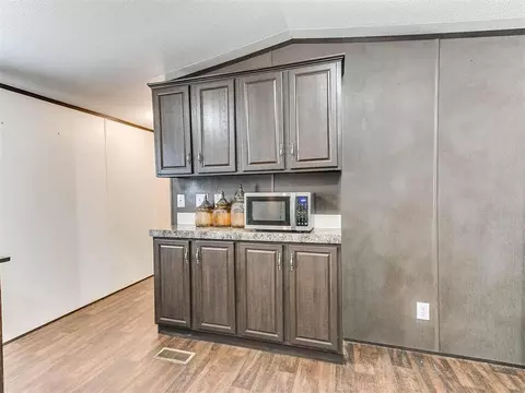 20449 Walker Rd, Tecumseh, OK 74873 photo 20
