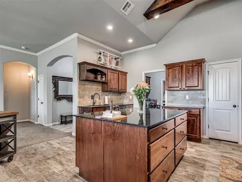 20535 Creekside, Harrah, OK 73045 photo 10