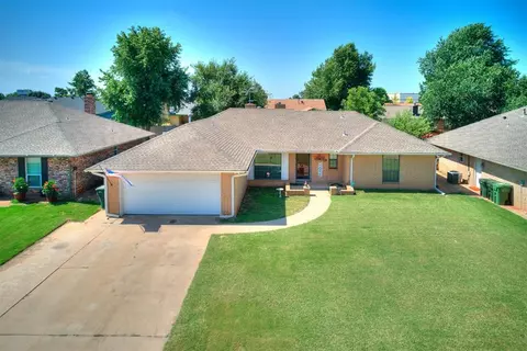 120 W Vail Dr, Yukon, OK 73099
