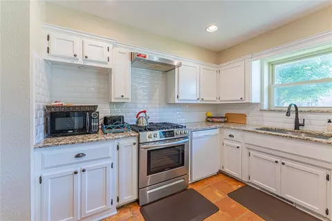 3921 Knob Hill Ct, Norman, OK 73072 photo 10