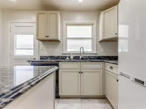 705 Tiffin Ave, Norman, OK 73071 photo 9