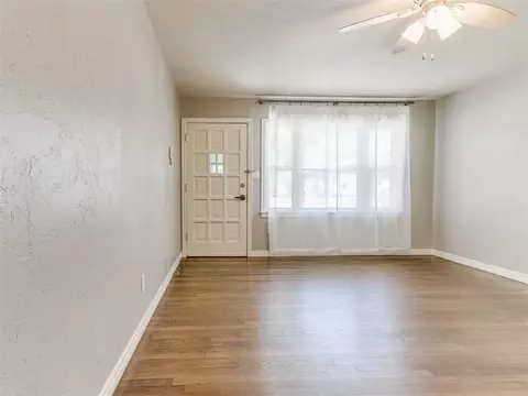 705 Tiffin Ave, Norman, OK 73071 photo 2
