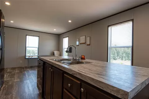 10711 Chandler Way, Mcloud, OK 74851 photo 9