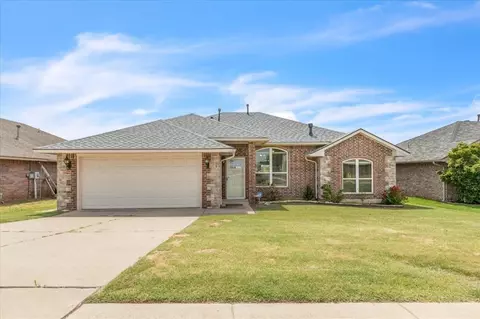 4500 Eagle Owl Dr, Norman, OK 73072
