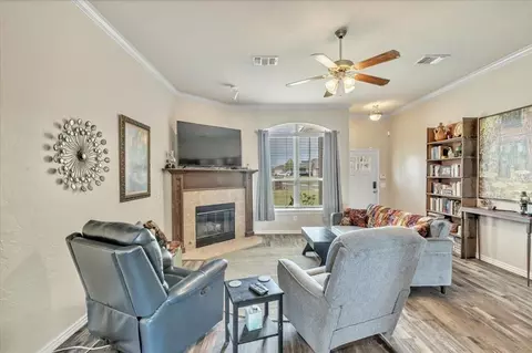 4500 Eagle Owl Dr, Norman, OK 73072 photo 5