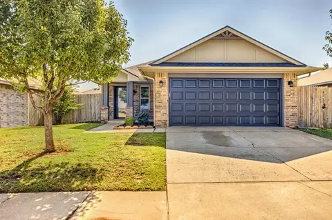 19700 Vivace Dr, Edmond, OK 73012